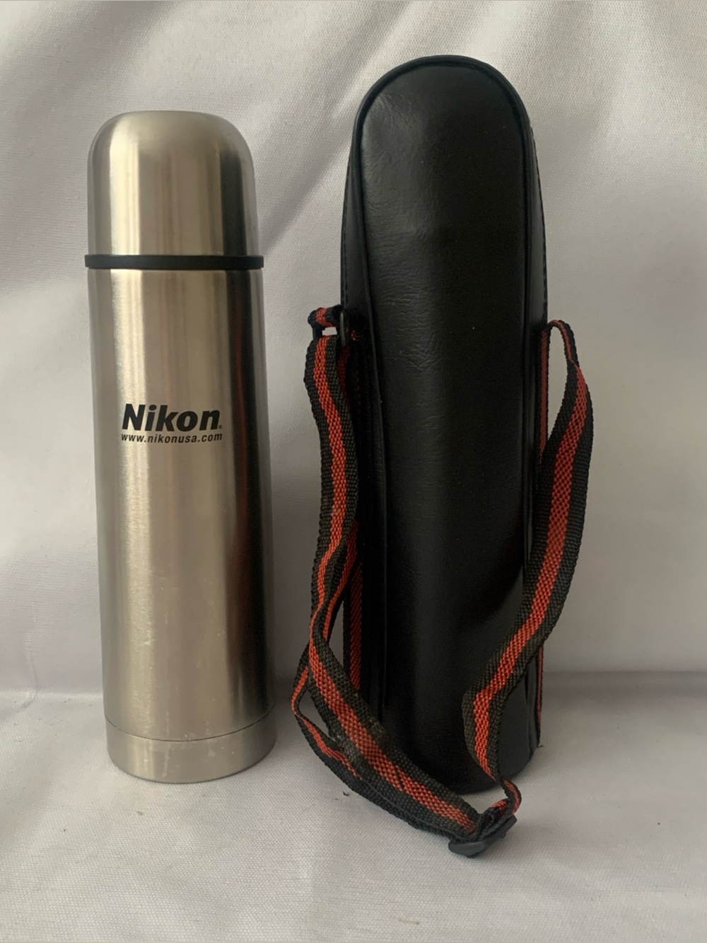 VTG Nikon Stainless steel hot/cold thermos carrying case Insulated Water Battle